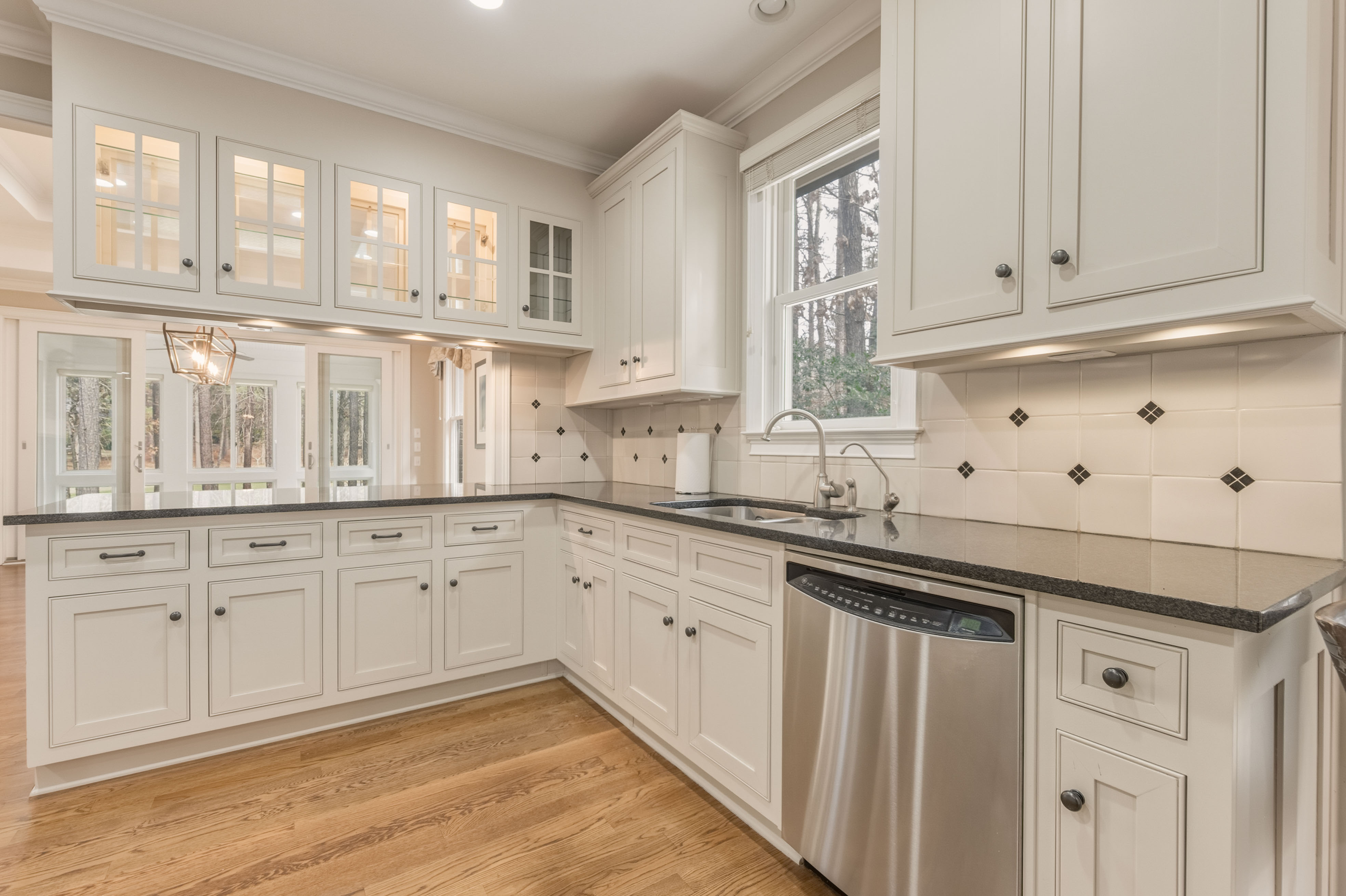 2701 Parrott's Pointe Road image 17